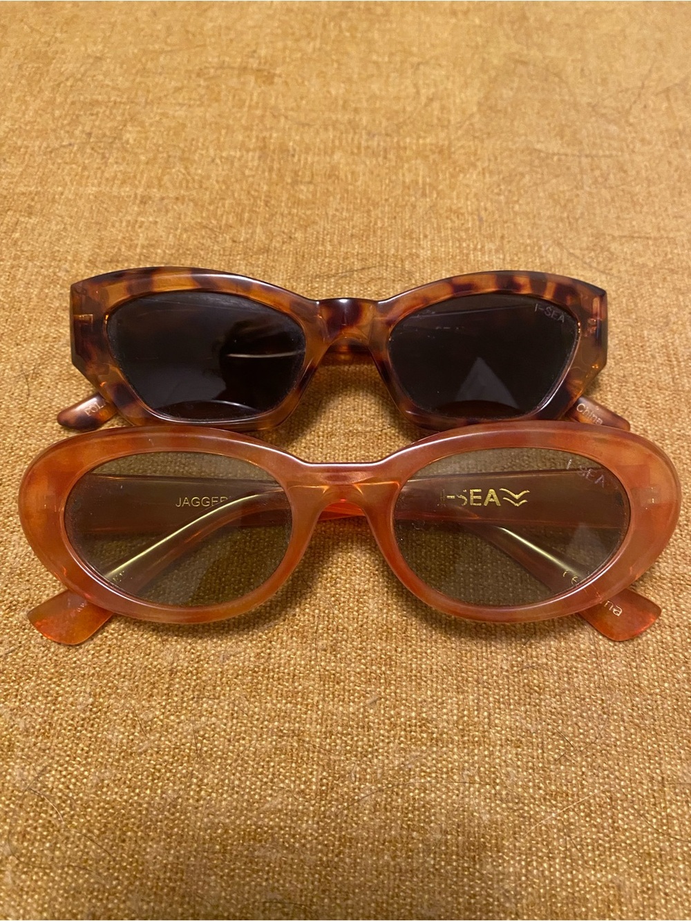 iSEA Women's Tortoiseshell and Amber Sunglasses Set
